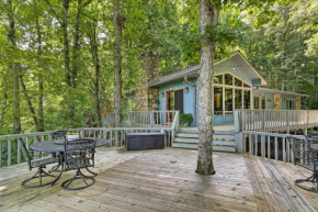 Spacious Murphy Cabin with Hot Tub and Large Deck